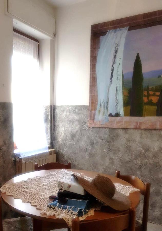 Appartamento casa per l'osticcio vista sulla val d'orcia Montalcino Esterno foto