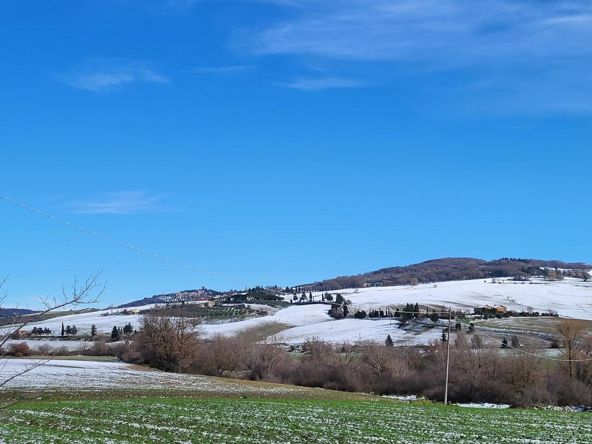 Appartamento casa per l'osticcio vista sulla val d'orcia Montalcino Esterno foto